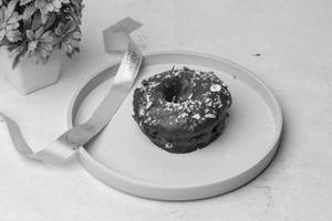 Pista Kunafa Donut