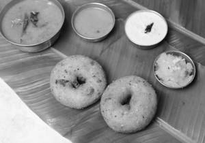 Annna Vada Sambhar [1 Piece]