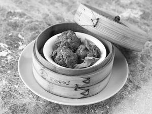 Steamed Tenderloin Balls