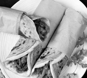 Lachha Paratha Chicken Roll with Egg
