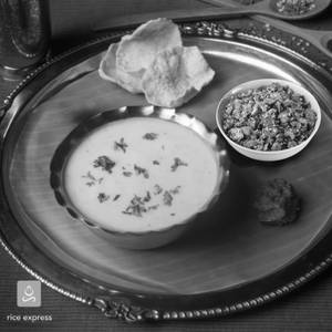 Milk & Curd Rice 450 Ml + Veg 250 Ml + Fryums + Pickle