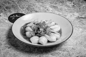 Pak Choy With Soya Chilli Garlic Sauce