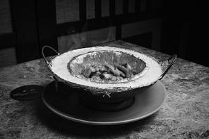 Flaming Chicken In Superior Sauce