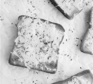 Garlic Bread [2Pic]