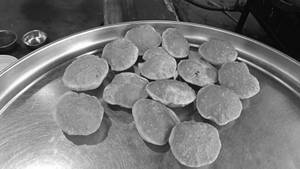 Extra Poori (8 Nag)