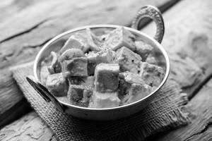 PANEER Lababdar