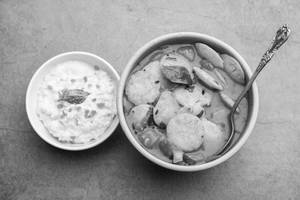 Sambar Ghee Idli ( 2 Pcs )