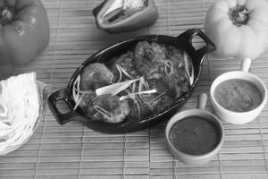 Chicken Devil Momo's(6pcs)