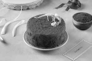 Red Velvet Elegance Cake (500 Gm)