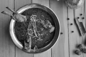 Chicken Masala (with Boiled Eggs)