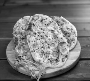 Onion naan