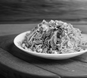 Korean pork noodles