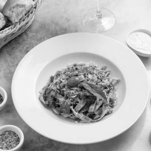 Fettuccine In Chicken Bolognese Sauce