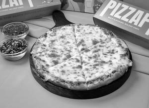 Classic Cheese Margherita Pizza