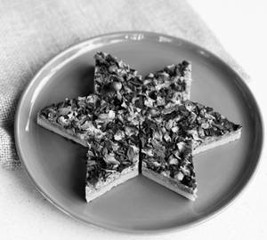 Kaju Rose Mawa Katli