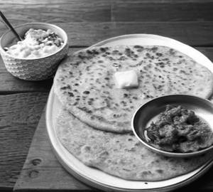 Paneer paratha