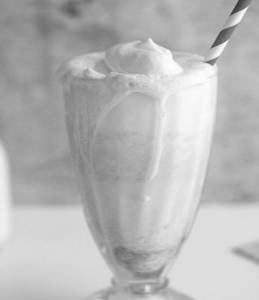 French Vanilla Milk Shake [os]