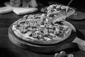 Extra Chicken Classic Cheese Burst