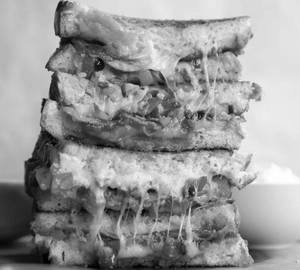 Pizza sandwich