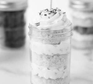 Vanilla Jar Cake