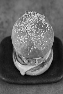 Paneer Tikka Burger