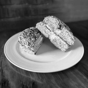 Loiellet - Herbed Cream Cheese Bagel
