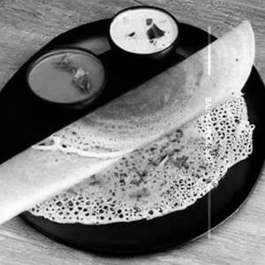 Butter cheese onion dosa
