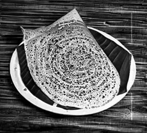 Schezwan paneer dosa