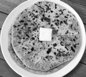 Aloo Paratha with Makhan