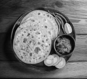 Sattu Partha With Aloo Bhurji