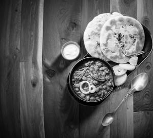 Chole kulcha [2 ps]