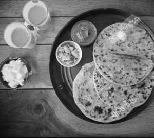  Paratha With Aloo Bhaji