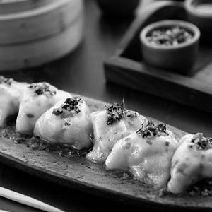 Crystal Chicken & Chives (dimsum)