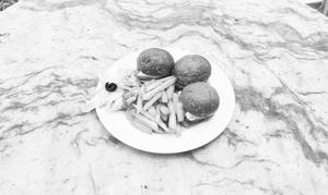 Chicken Slider With French Fries & Home Salad