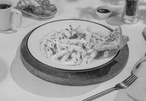 White Sauce Pasta