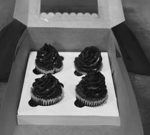 Box Of 4 Chocolate Cupcakes