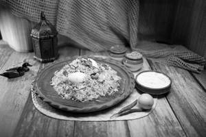 Thalaseary Egg Dum Biryani Combo