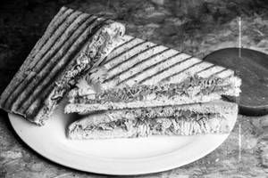 Tandoori tikka sandwich