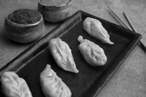 Paneer Momos Steamed [6 Pieces]