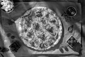 Indian Chicken Tikka Pizza