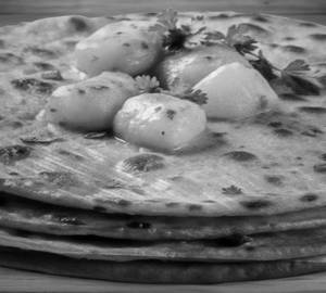 Aalu parathaa
