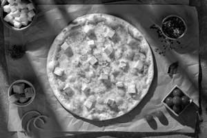 California Smoked Chicken Pizza