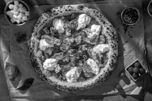 Italian Pizza Marinara with Grilled Chicken & Burrata Cheese