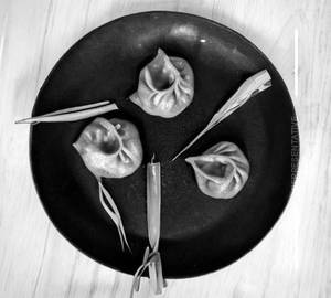 Peri peri momos