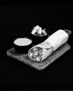 Achari Paneer Roll