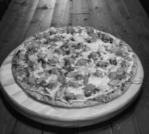 Chicken 65 Pizza [Medium]