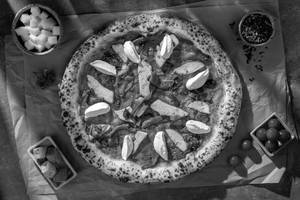 Italian Pizza Marinara with Smoked Chicken & Goat Cheese