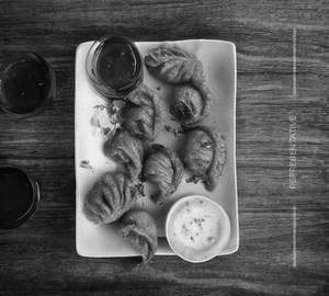 Veg fried momo
