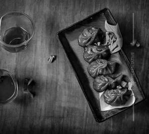 Schew an chicken momos