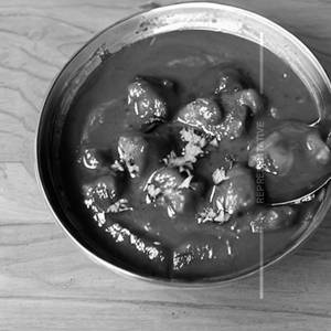 Hot chilli chicken semi gravy